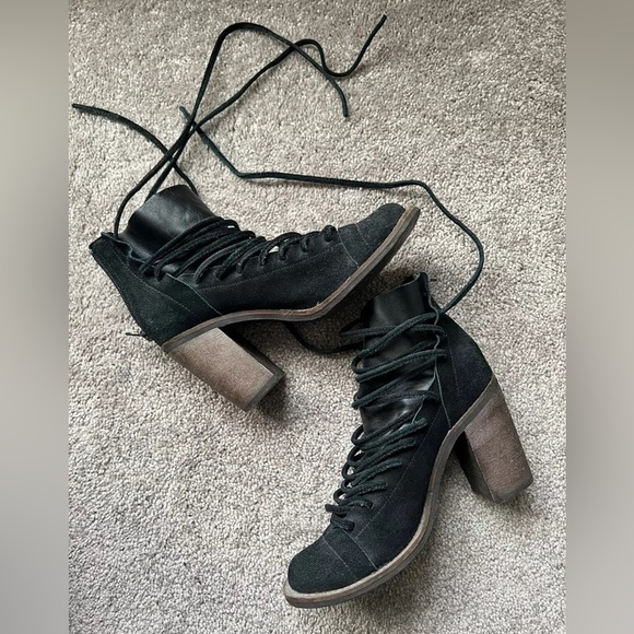 Farylrobin x Free People Lucas Bootie Shoe Womens Size 7 Black Suede Lace Up GUC - Picture 8 of 9